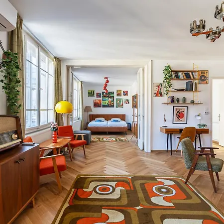 Artsy Loft Downtown 1&2 Budapest