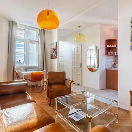 Artsy Loft Downtown 1&2 דירה בודפשט