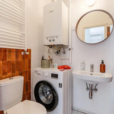 דירה Artsy Loft Downtown 1&2 בודפשט