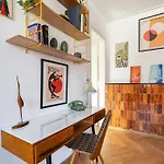 Artsy Loft Downtown 1&2 *